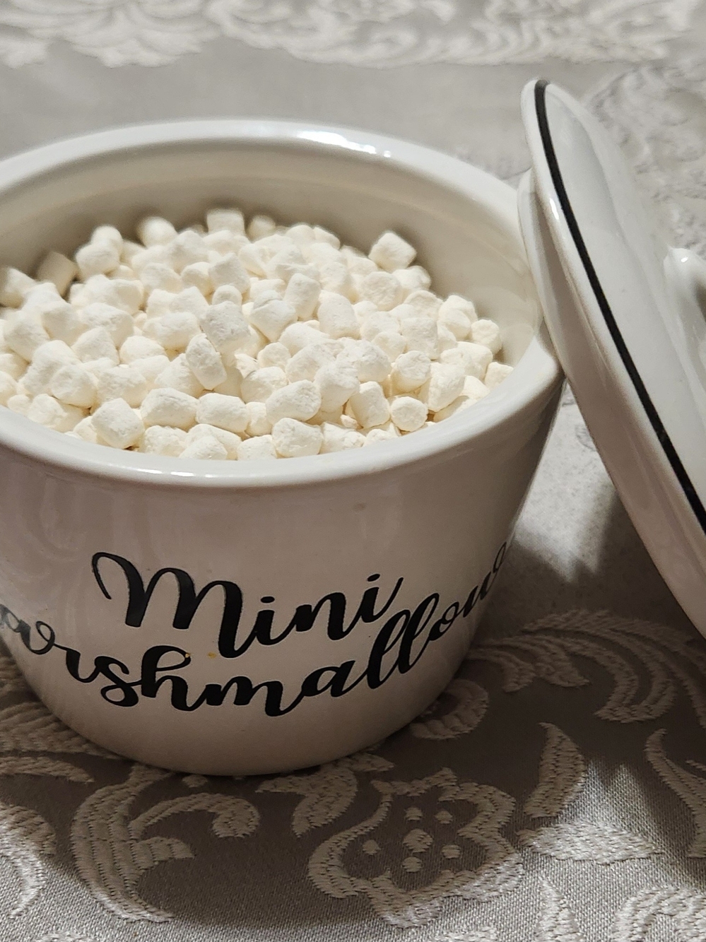 White Ceramic 'Mini Marshmallows' Storage Jar with Lid